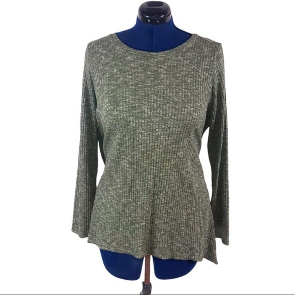 Dress Barn 1X green mark crew neck long sleeve ribbed shark bite hem knit top